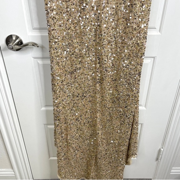 MAC DUGGAL Long Sleeve Sequin Column Gown NEW Gold Size 6 - Picture 13 of 15